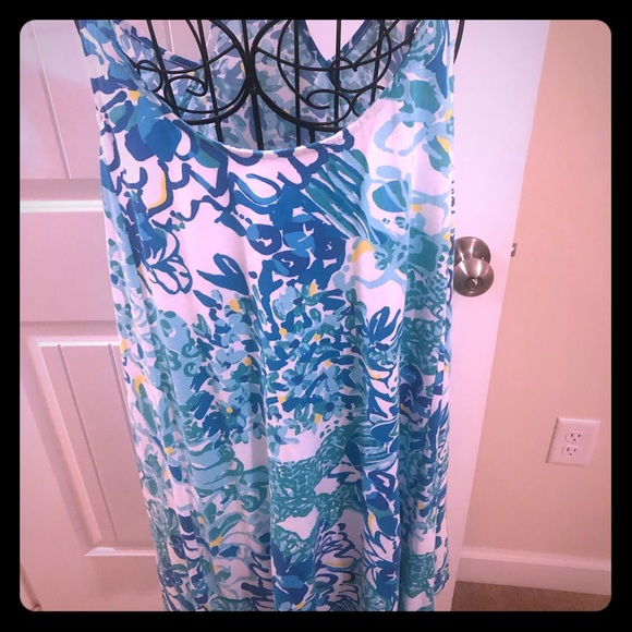 Dress - Picture 1 of 4